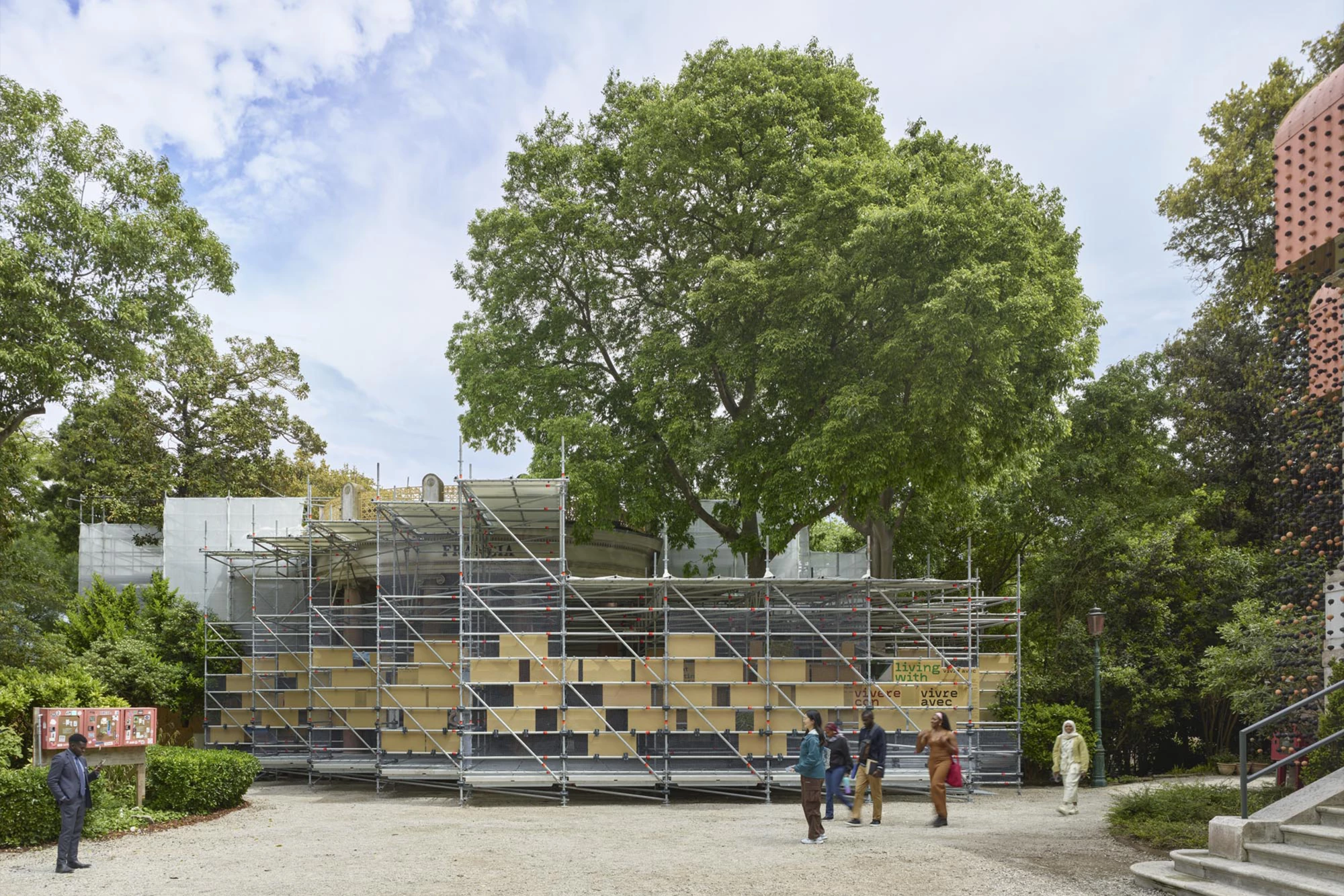 Léo Grunstein - Vivre avec Living with | Signage, La Biennale di Venezia — French Pavilion of 19th International Architecture Exhibition, Poster, Signage, Publication, Branding, 2025